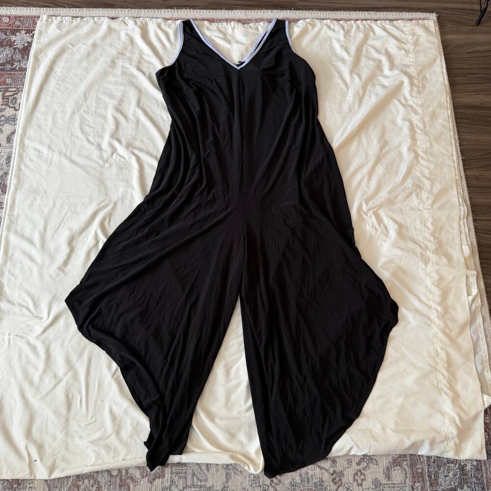 NWT Black Wide Leg Jumpsuit White Piping Plus Size 1X Stretch